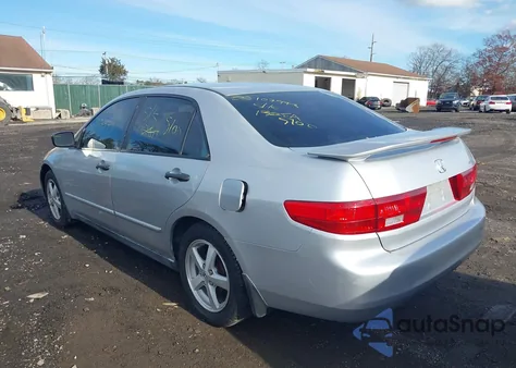 2005 Honda Accord 2.4 Dx из США, поврежденный, VIN 1HGCM56115A188464